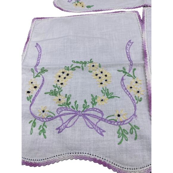 Unbranded Other - 3 VTG handstitched, embroidered napkins